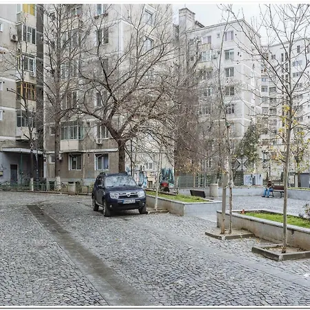 Spacious, Lovely, Bright In The Old Town * Бухарест
