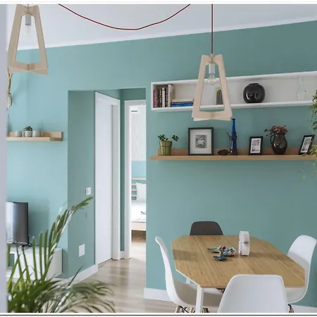 Spacious, Lovely, Bright In The Old Town Bucarest