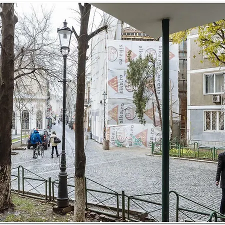 Spacious, Lovely, Bright In The Old Town Apartman Bukarest