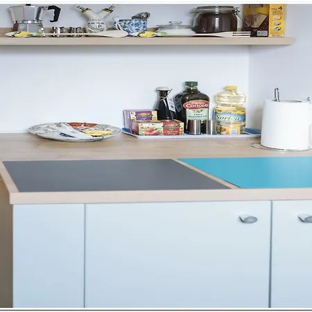 Spacious, Lovely, Bright In The Old Town * Bucarest