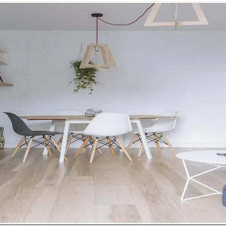 Apartamento Spacious, Lovely, Bright In The Old Town *