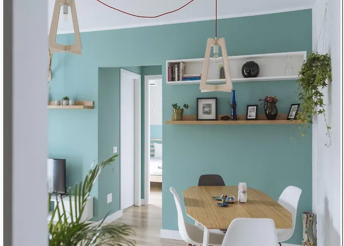 Spacious, Lovely, Bright In The Old Town Bukarest