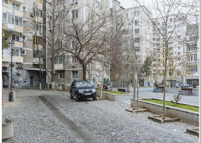 Spacious, Lovely, Bright In The Old Town * Bukarest