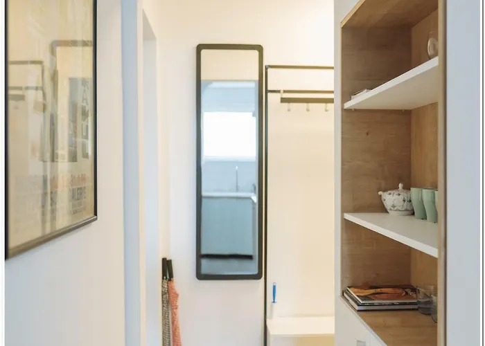 Spacious, Lovely, Bright In The Old Town Apartmán